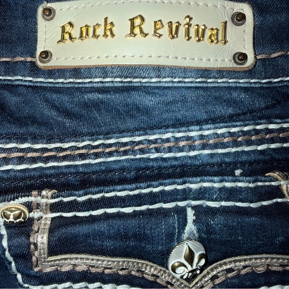 Rock Revival 27 (28X33) Saralyn Easy Skinny Low rise Dark Embroidery Flap Pocket - Picture 6 of 12